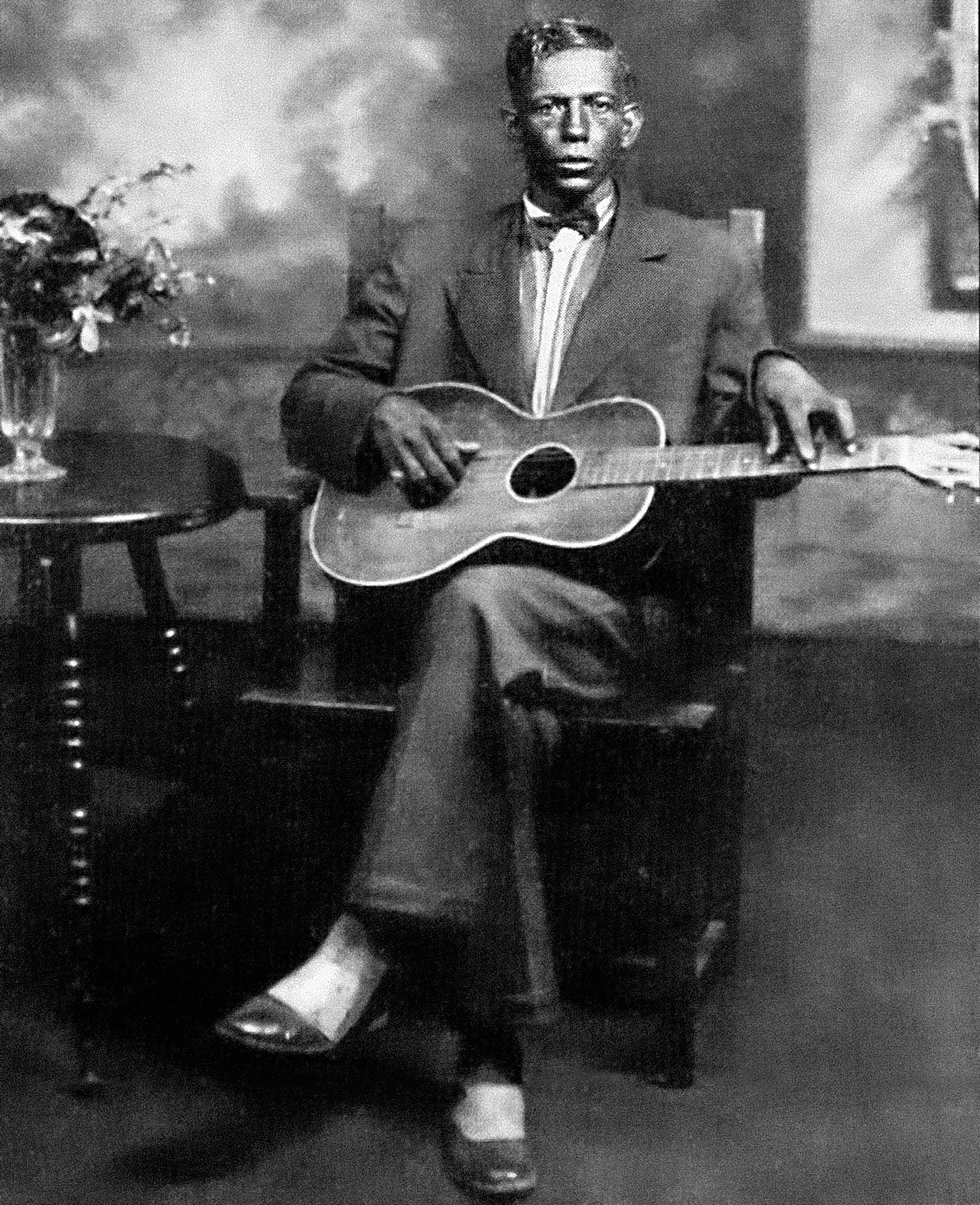 Charley Patton portrait, c. 1929, Paramount Records publicity