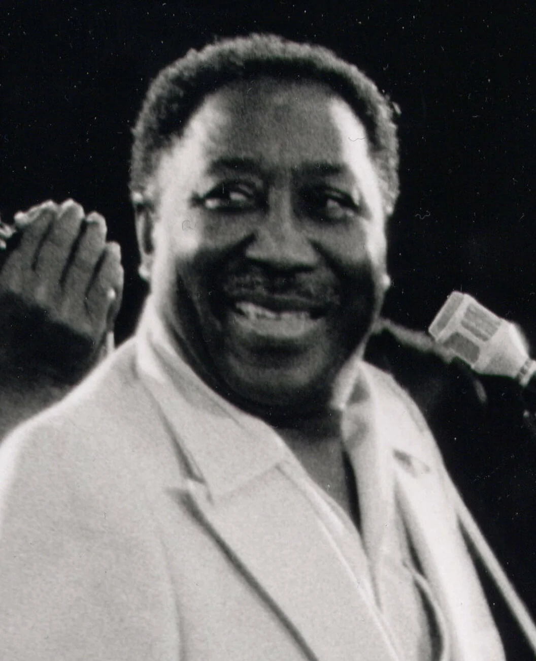 Muddy Waters performing, 1978, photo by Jean-Luc Ourlin