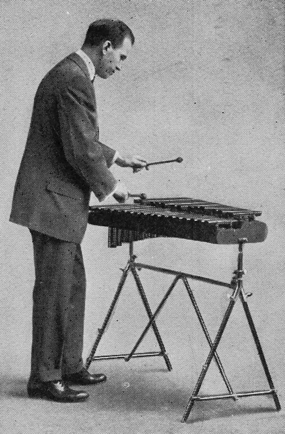 A xylophone instrument illustration from Instruments of the Modern Symphony Orchestra, 1917.